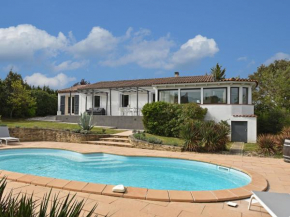 Modern Villa in Malves en Minervois with Private Pool